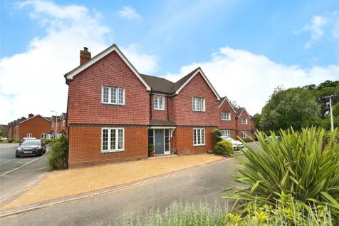 Elk Path, Reading RG7 5 bed detached house for sale