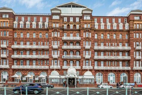 10A Metropole Court, Kings Road... 3 bed flat for sale