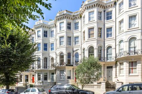 Cambridge Road, Hove, BN3 2 bed flat for sale