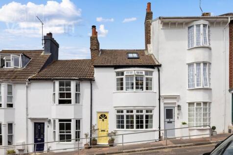 Crown Street, Brighton, East Sussex, BN1 3 bed terraced house for sale