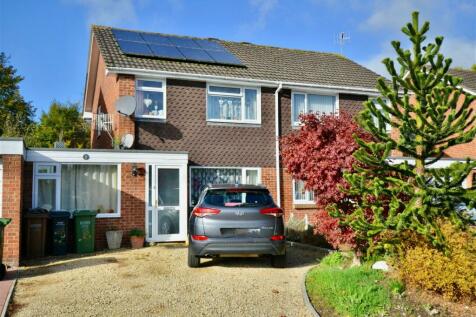 4 bedroom semi-detached house for sale