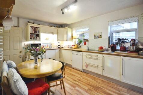 Garrison Lane, Felixstowe, Suffolk 3 bed detached house for sale