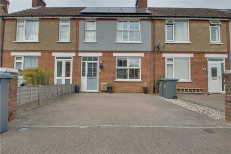 3 bedroom terraced house for sale