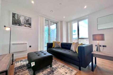 3 bedroom flat for sale
