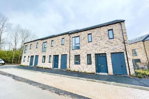 3 bedroom town house for sale