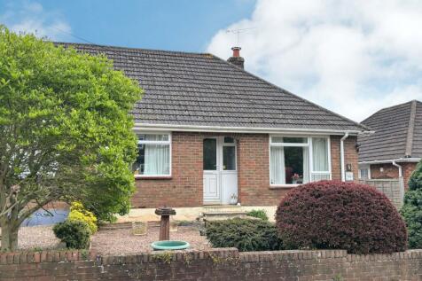 2 bedroom semi-detached bungalow for sale