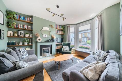 Braidwood Road, London, SE6 3 bed terraced house for sale
