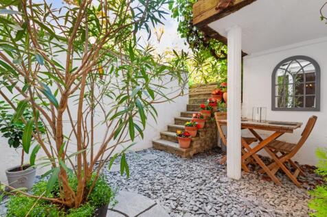 Richmond Hill, Richmond, Surrey 2 bed flat for sale