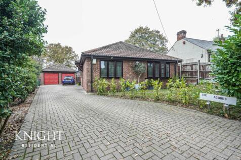 3 bedroom detached bungalow for sale