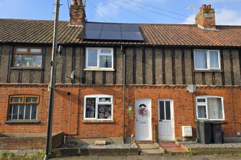 Cardinalls Road, Stowmarket, Suffolk 3 bed terraced house for sale