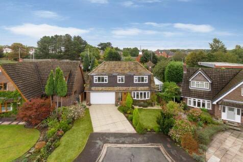 Padgbury Close, West Heath, Congleton 4 bed detached house for sale