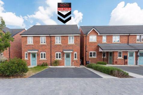2 bedroom semi-detached house for sale