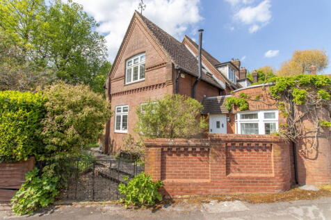 The Granary, Park Lane, Upper... 5 bed country house for sale