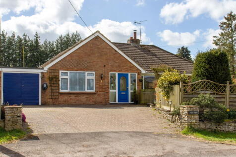 The Firs, Petersfield Road, Ropley 3 bed detached bungalow for sale