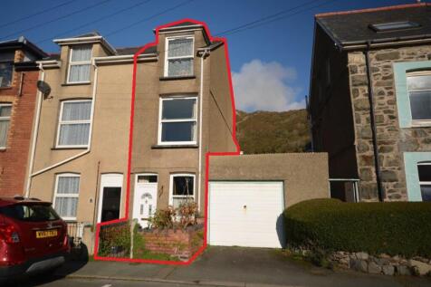 5 Coventry Terrace, Park Road... 2 bed end of terrace house for sale