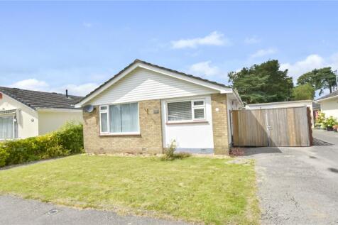 Glenwood Way, West Moors, Ferndown... 2 bed bungalow for sale