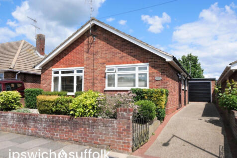 Knightsdale Road, Ipswich 2 bed detached bungalow for sale