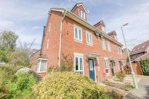 Tower Mill Road, Ipswich 3 bed townhouse for sale