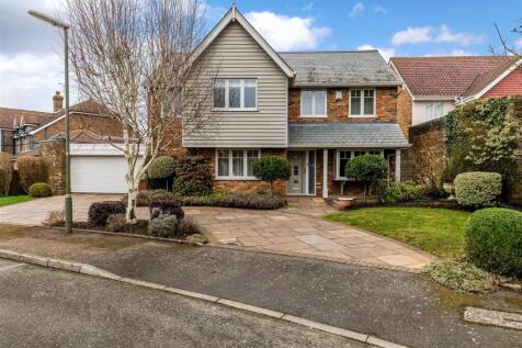 Beechfield, Banstead 4 bed detached house for sale