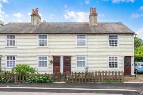 Park Road, Banstead 2 bed terraced house for sale