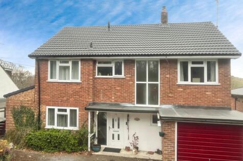 The Street, Swindon SN4 4 bed detached house for sale