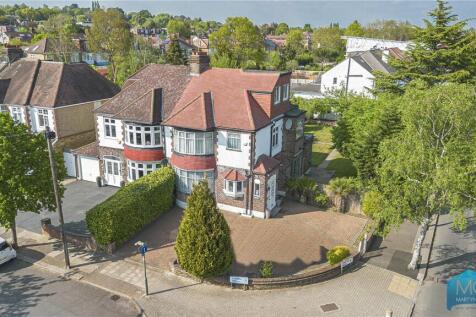 Laurel Way, Totteridge, N20 4 bed semi