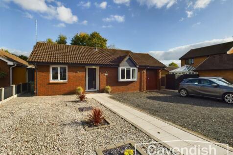 3 bedroom detached bungalow for sale