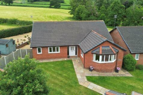 4 bedroom detached bungalow for sale