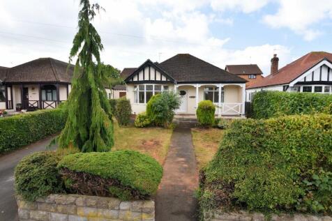 2 bedroom detached bungalow for sale