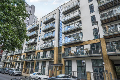 Gwynne Road, London SW11 1 bed apartment for sale
