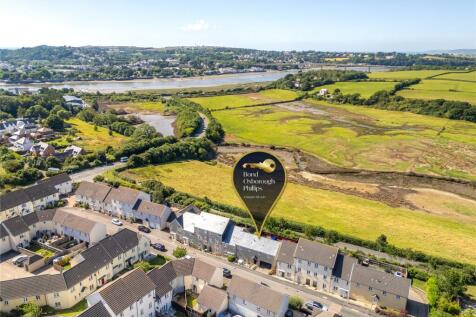 Bideford, Devon 2 bed end of terrace house for sale