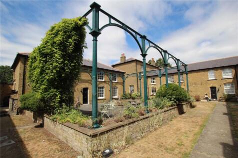 Greenhill Terrace, Woolwich, SE18 1 bed flat for sale