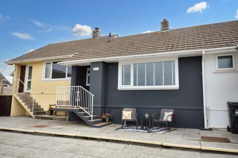 Century Court, Newquay TR7 1 bed terraced bungalow for sale