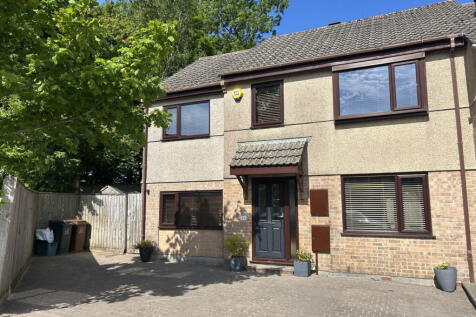 New Wood Close, Plymouth PL6 4 bed end of terrace house for sale