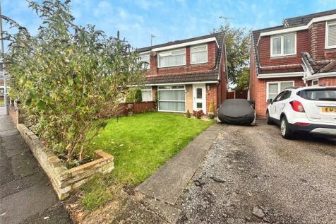 3 bedroom semi-detached house for sale