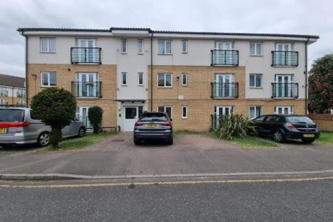 Berengers Place, Dagenham 2 bed flat for sale
