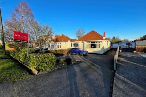 Hull Road, Woodmansey, Beverley 3 bed detached bungalow for sale