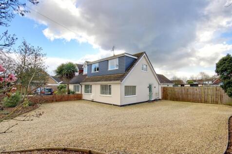 Old Road, Leconfield, Beverley 4 bed semi