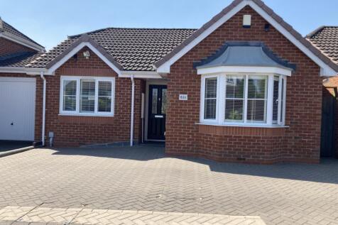 2 bedroom detached bungalow for sale