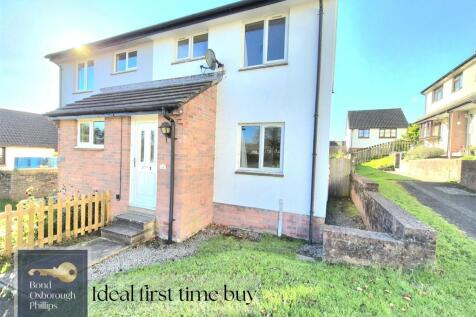 2 bedroom semi-detached house for sale