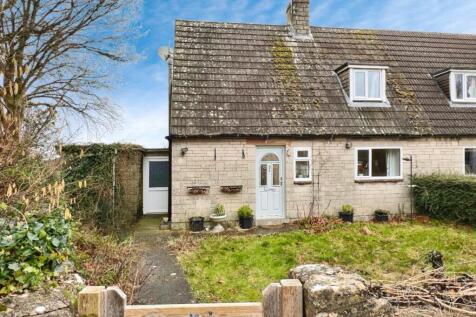 Bracelands, Eastcombe, Stroud 2 bed semi