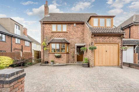 Stewart Road, Kingswinford, DY6 9PS 3 bed detached house for sale