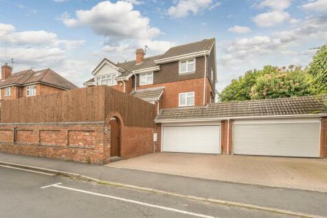 Witton Street, Stourbridge, DY8 3YE 4 bed detached house for sale