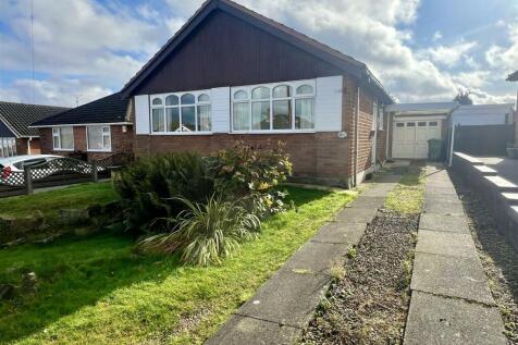 2 bedroom detached bungalow for sale