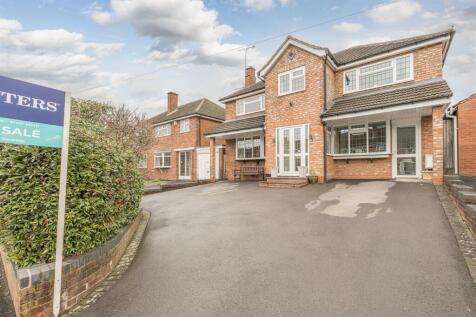 Rosemary Road, Halesowen, B63 1BN 4 bed detached house for sale