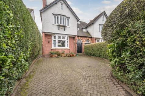 4 bedroom semi-detached house for sale
