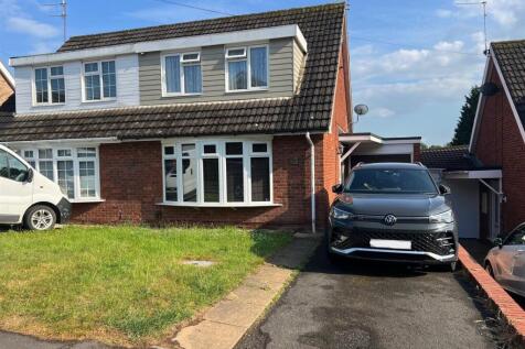 Porlock Road, Stourbridge, DY8 4LL 2 bed semi