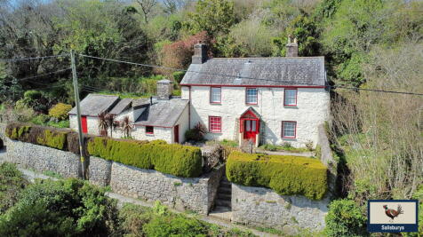 2 bedroom cottage for sale