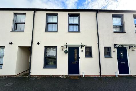 Perreyman Square, Tiverton EX16 2 bed terraced house for sale