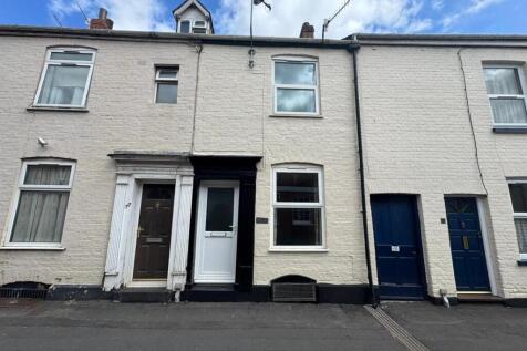 Bampton Street, Devon EX16 2 bed terraced house for sale